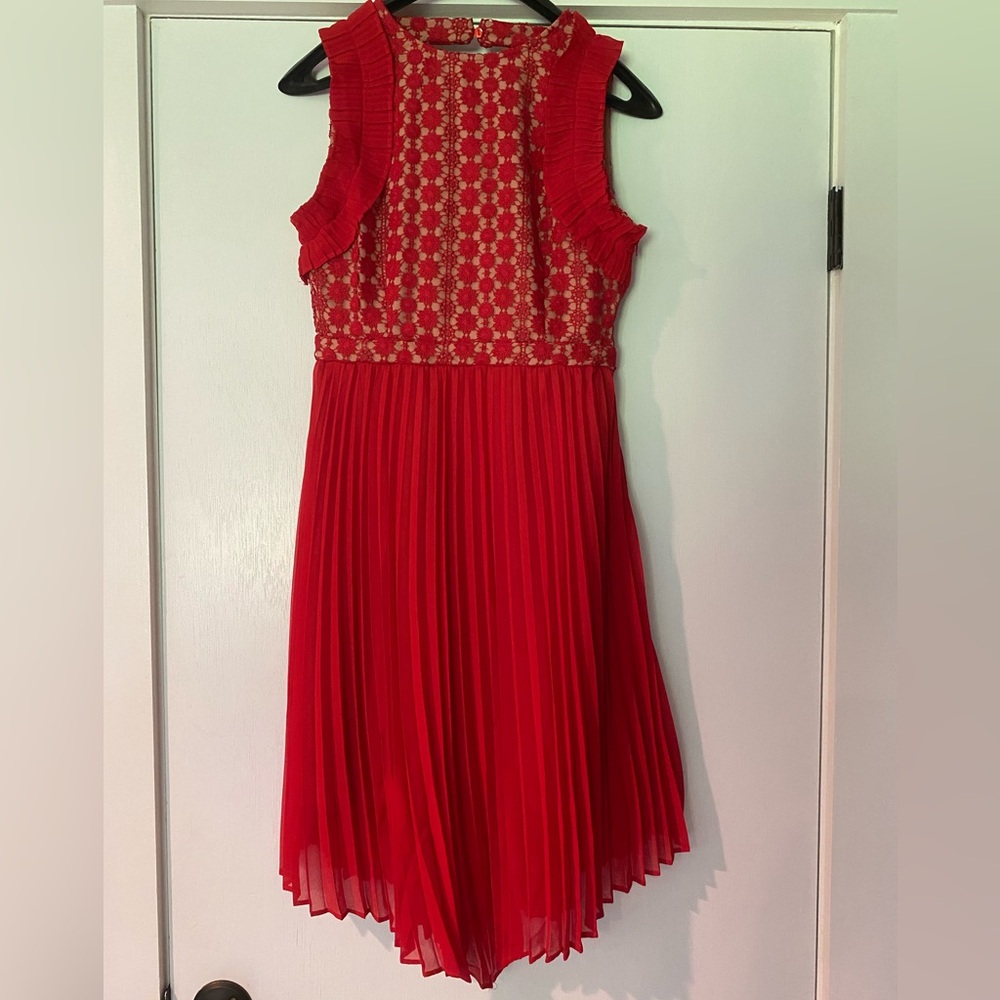 Foxiedox pleated dress with lace